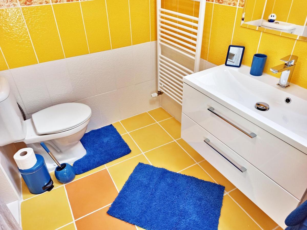 Shiny Star Apartman Spišská Nová Ves Εξωτερικό φωτογραφία