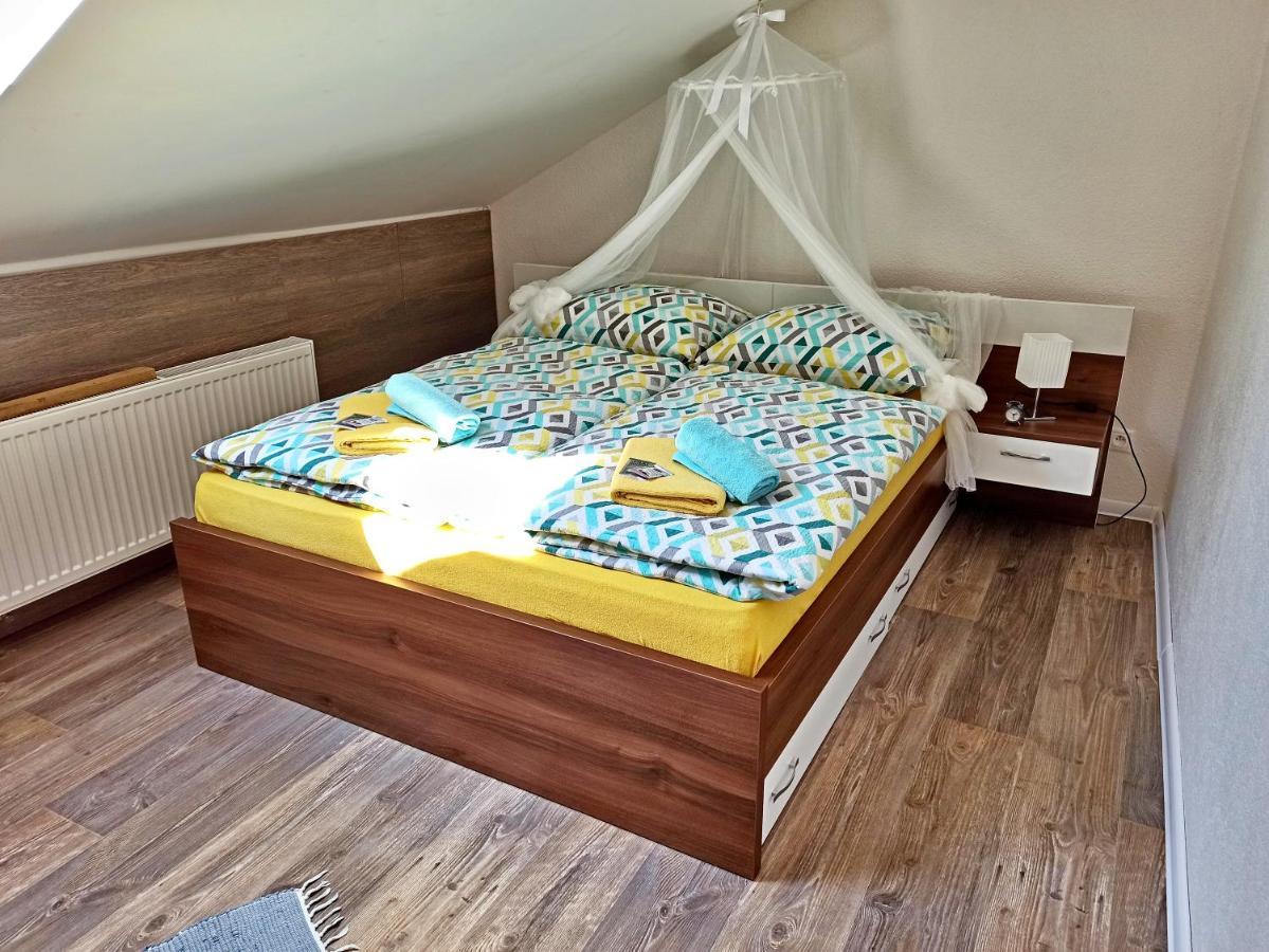 Shiny Star Apartman Spišská Nová Ves Εξωτερικό φωτογραφία