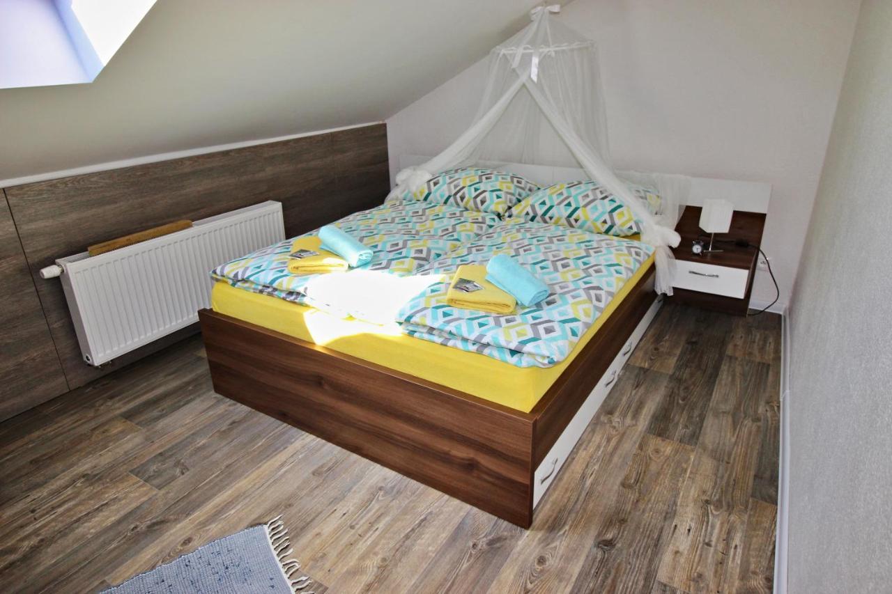 Shiny Star Apartman Spišská Nová Ves Εξωτερικό φωτογραφία